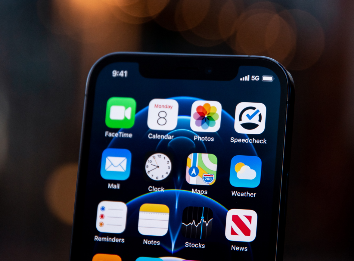 盐亭苹果手机维修分享为什么 iPhone 12 在冬季会自动关机 